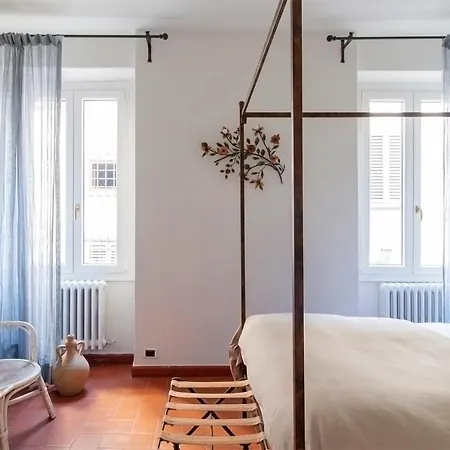 Le Stanze Di Santa Croce Bed and Breakfast