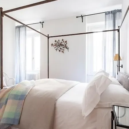 Bed and Breakfast Le Stanze Di Santa Croce 4*
