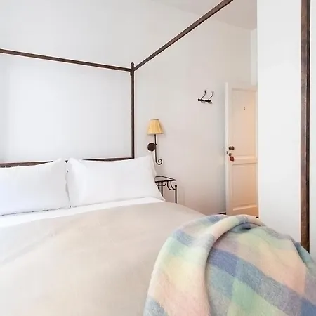 Bed and Breakfast Le Stanze Di Santa Croce 4*